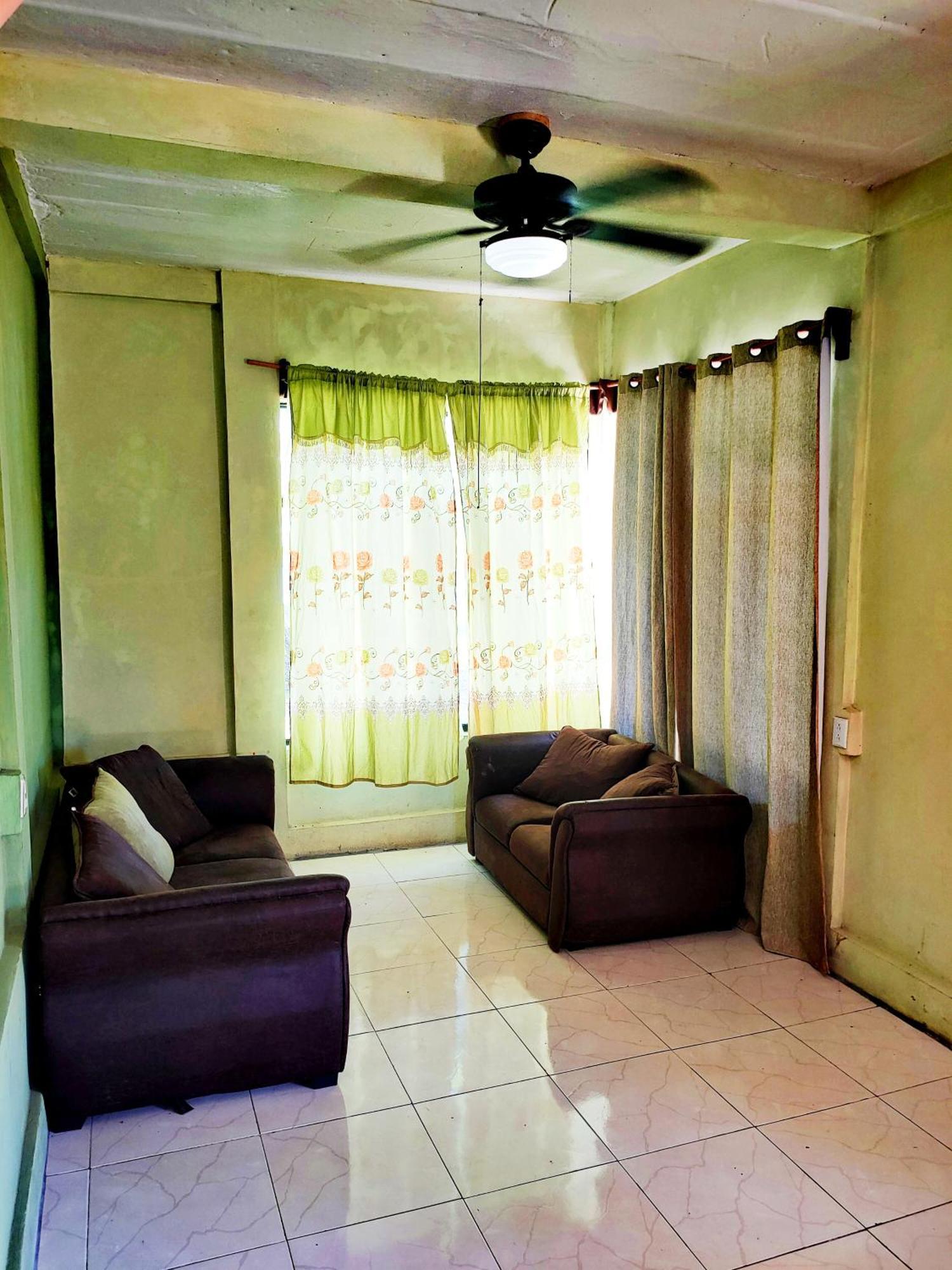 Guesthouse Island Escape South End المظهر الخارجي الصورة