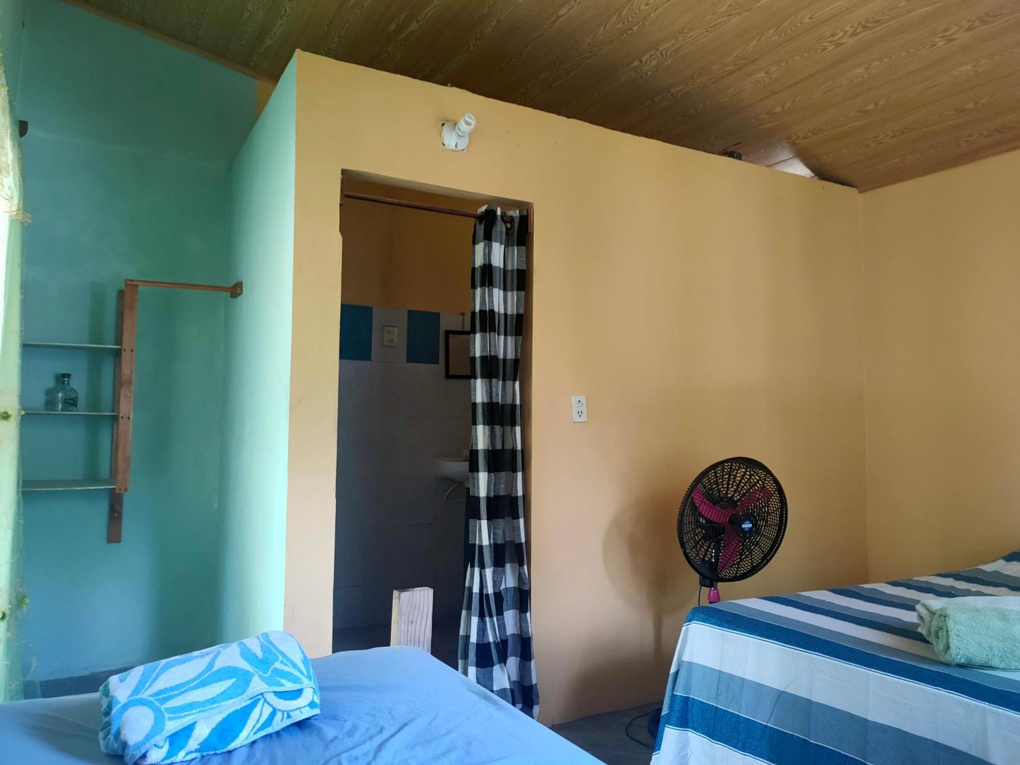 Guesthouse Island Escape South End الغرفة الصورة